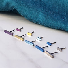 Titanium bar stud Earrings