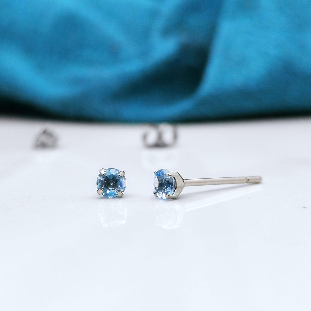 blue topaz titanium earrings 3mm 