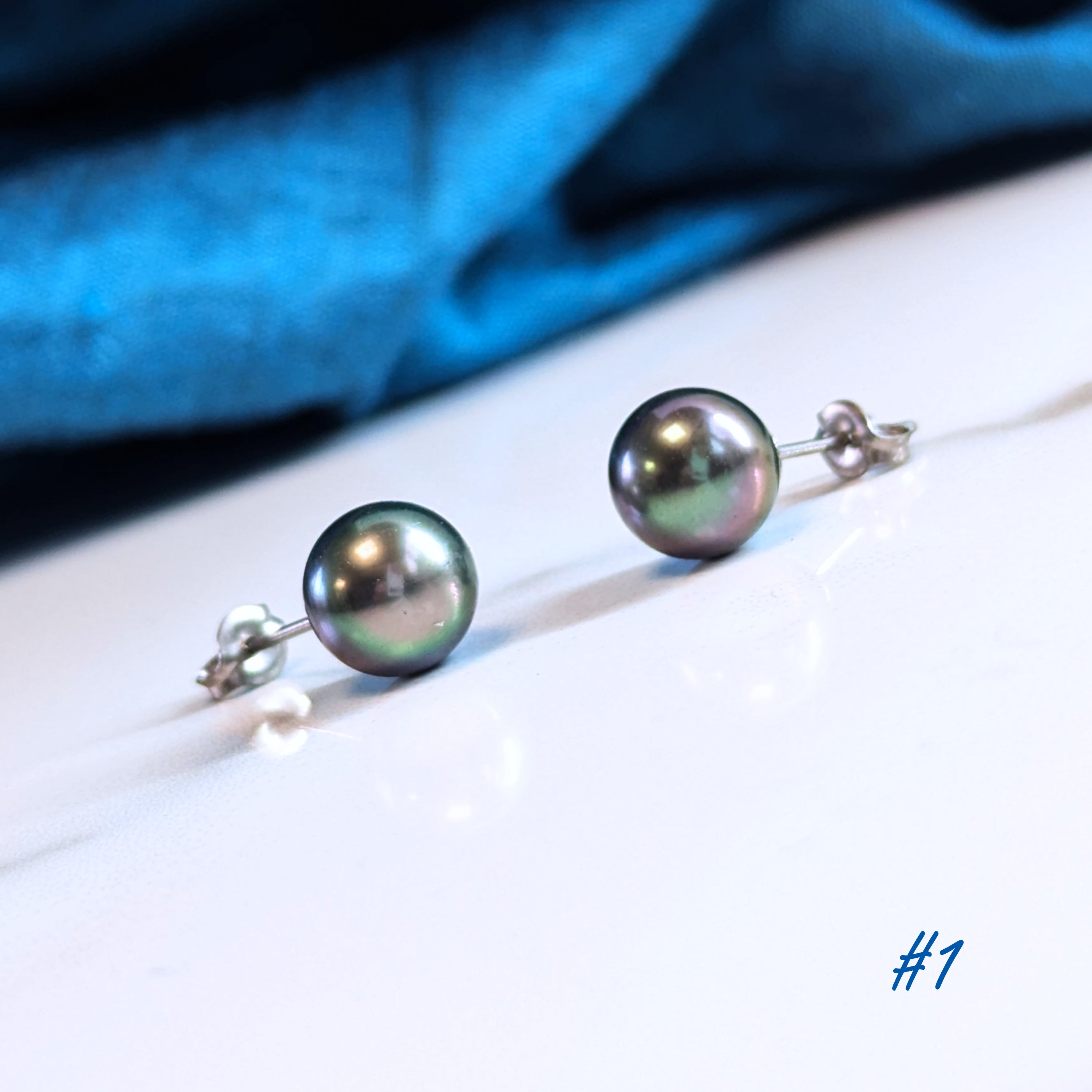 Black Pearl Earrings - Tahitian Pearls on Hypoallergenic Titanium - 8mm