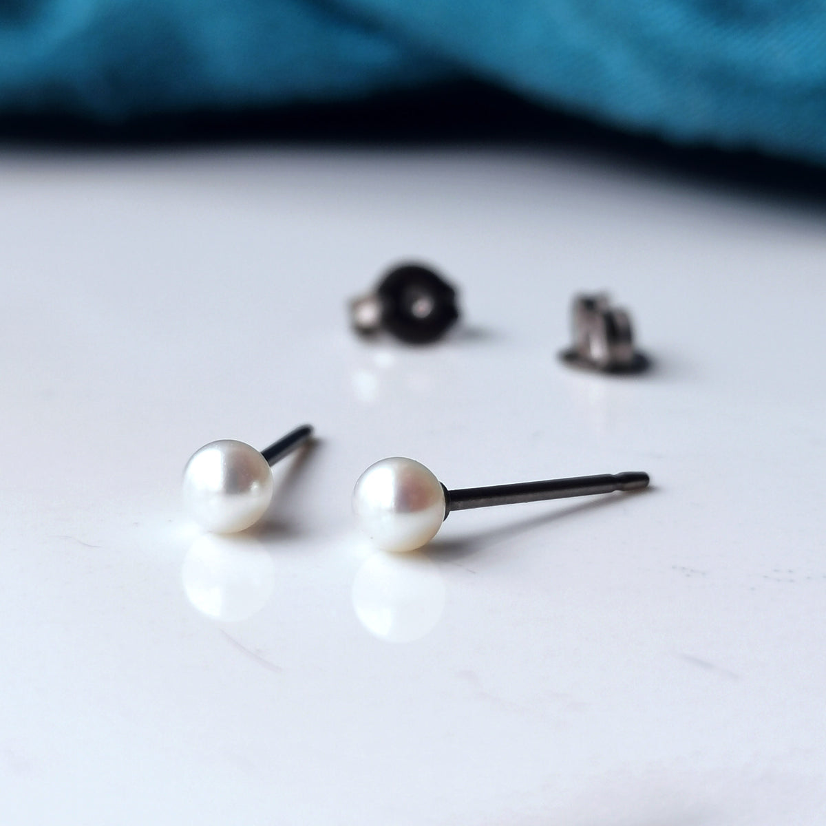 Freshwater Pearl Earrings - White Pearls and Hypoallergenic Titanium