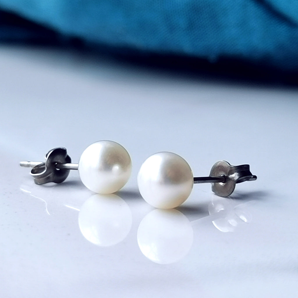 Freshwater Pearl Earrings - White Pearls and Hypoallergenic Titanium