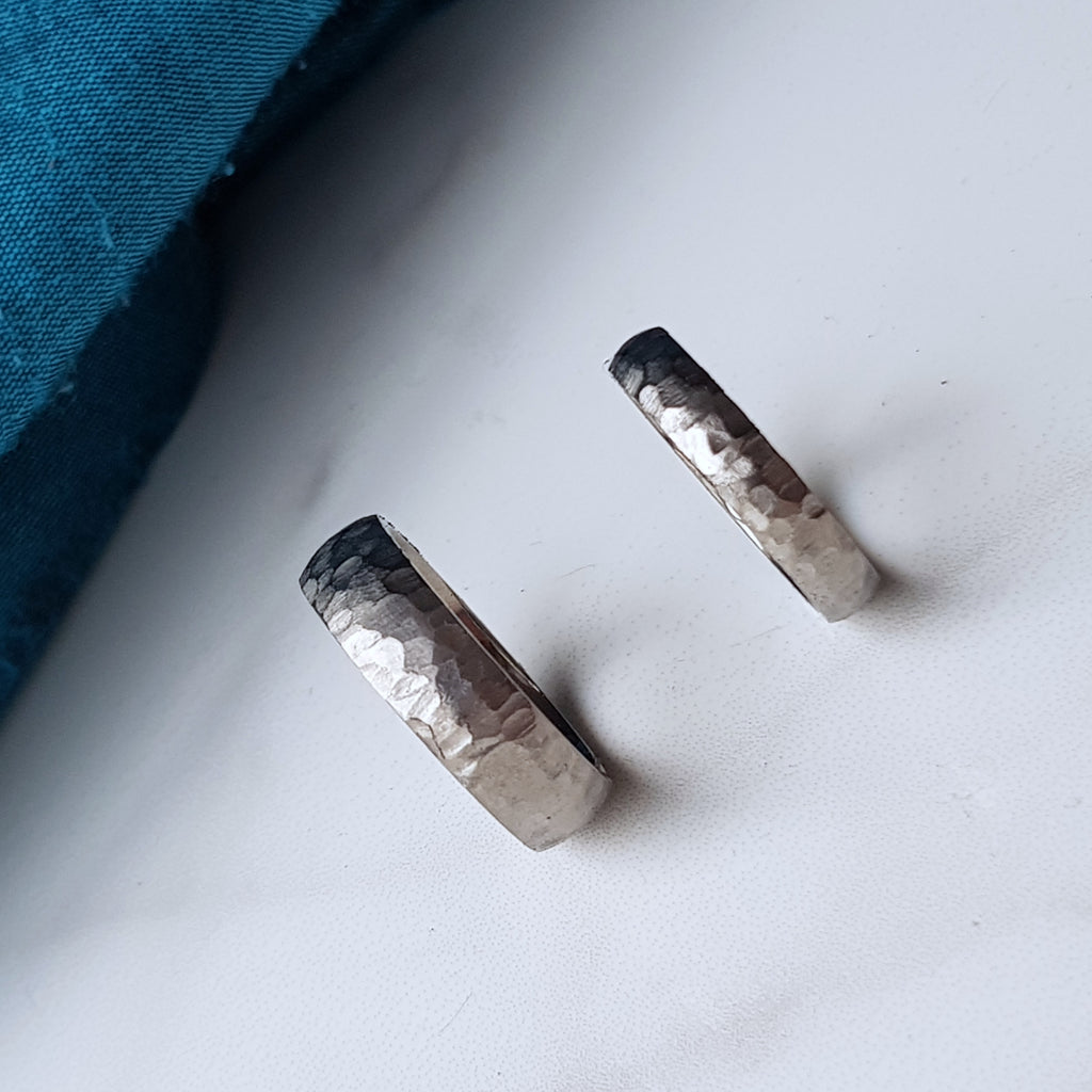 Faceted titanium wedding band 6mm 4mm