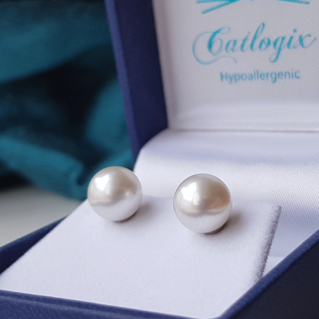 large south sea 8mm pearl earrings white