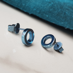 Titanium Stud Earrings with Titanium Backings. Titanium Stud Earrings with Titanium Backings. Grade 1 Titanium, Allergy Free, Titanium dark blue no nickel 