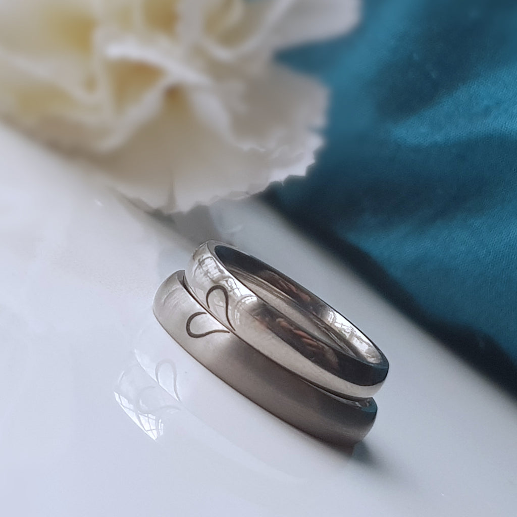 titanium ring matching heart couples ring engraved