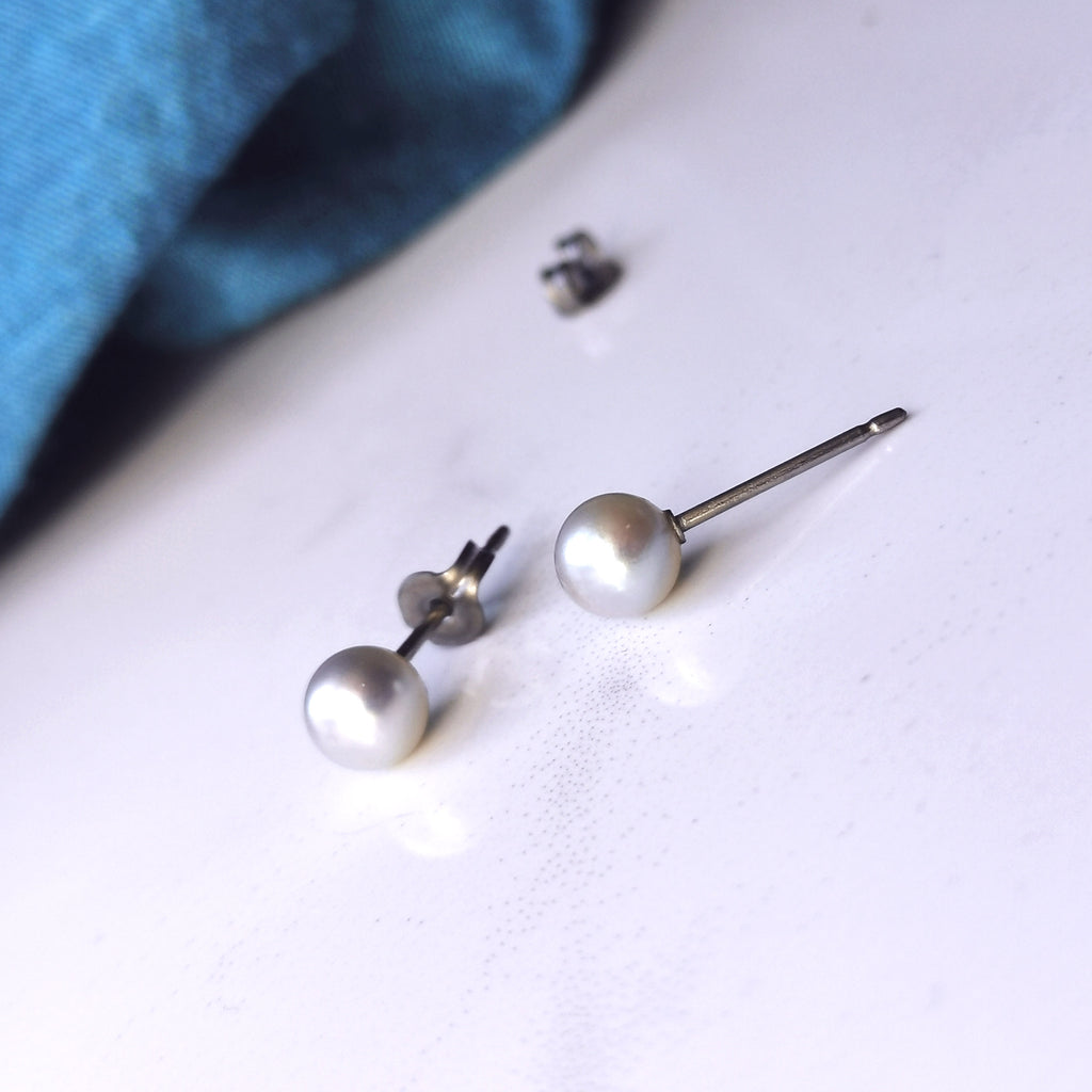 Pearl Stud Earrings - Grey Akoya Pearls and Skin Safe Titanium