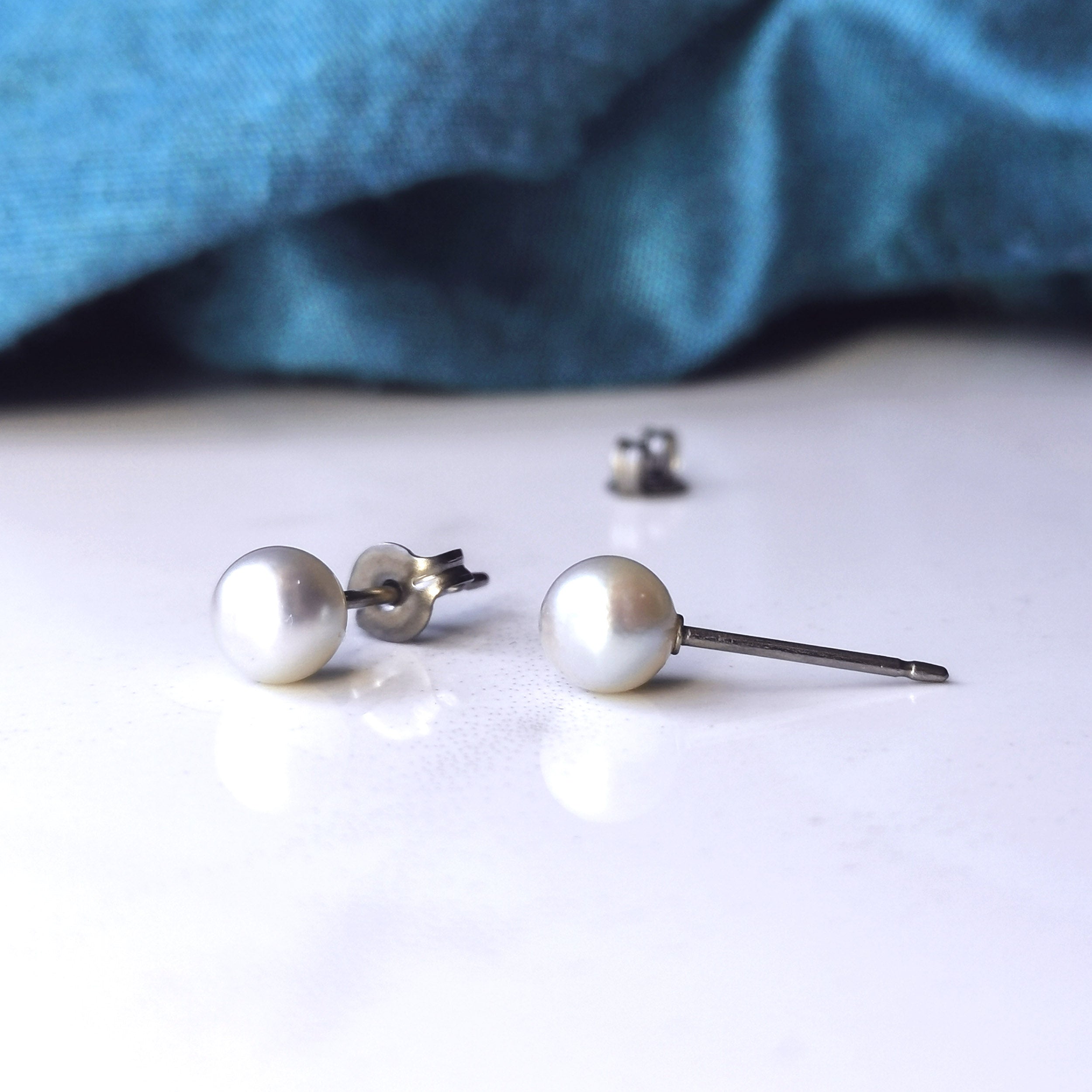 Pearl Stud Earrings - Grey Akoya Pearls and Skin Safe Titanium